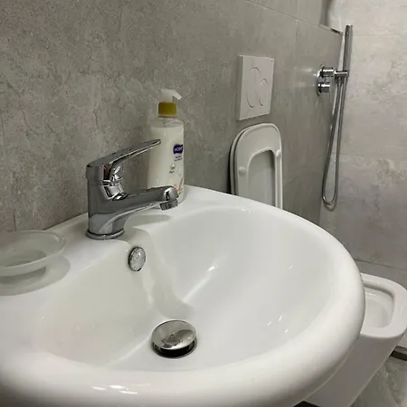 Gazi's For Rent Golem (Tirana)