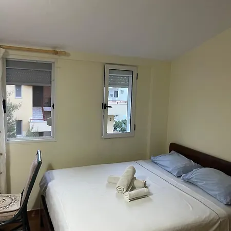 Gazi's For Rent Apartmán