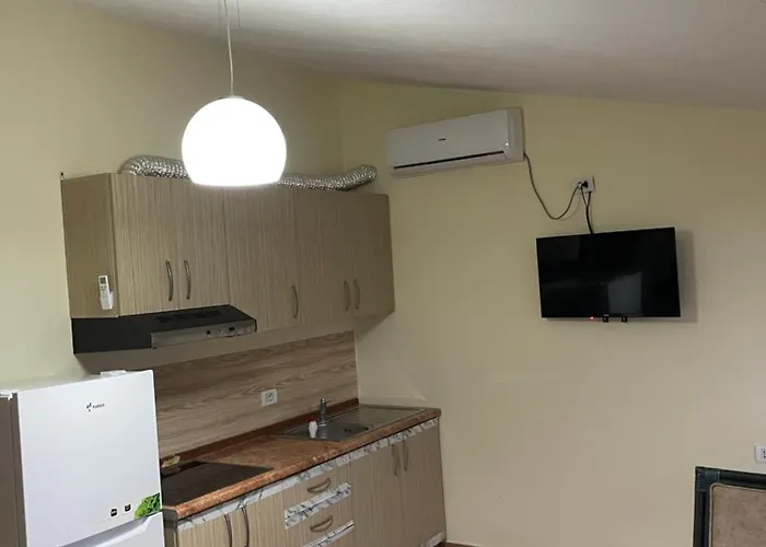 Gazi's For Rent