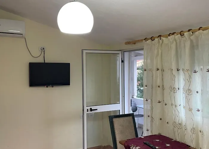 Gazi's For Rent *